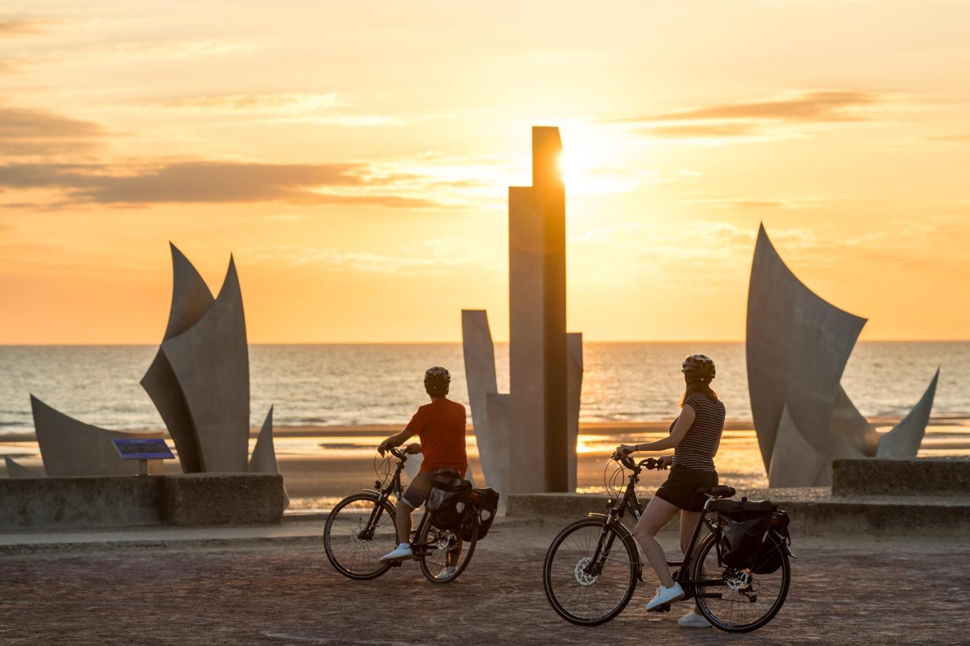 La Fromagerie Maison Lumineuse Et Spacieuse Beau Sejour 5 Ch 2 Wc 1 Sdb Grand Jardin Clos 5Mn A Pied Commerces 10 Mn Plage Omaha Beach Proche Plages Du Debarquement Trevieres Экстерьер фото